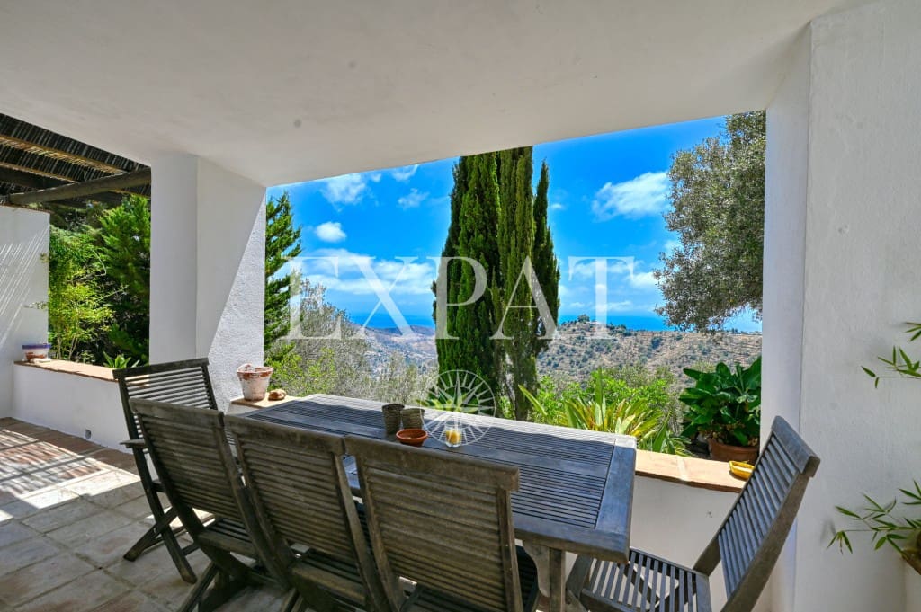 4 sypialnia Finka/Dom wiejski na sprzedaż w Sayalonga z basenem - 798 000 € (Ref: 9276059)