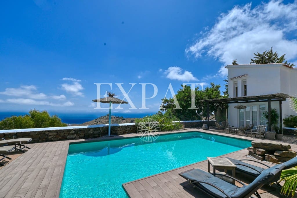 4 sypialnia Finka/Dom wiejski na sprzedaż w Sayalonga z basenem - 798 000 € (Ref: 9276059)