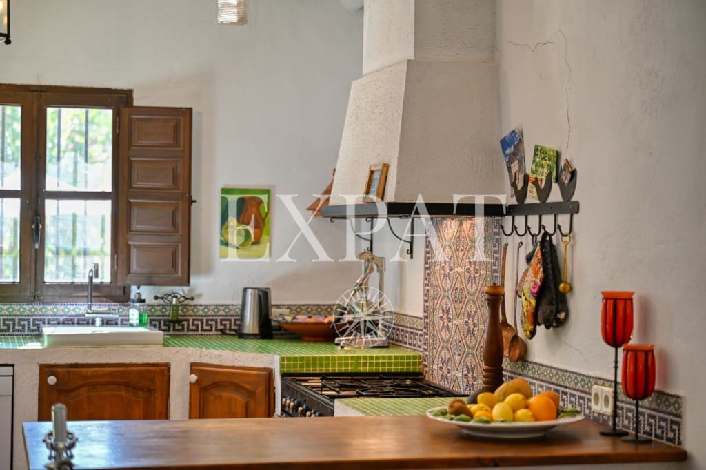 4 chambre Finca/Maison de Campagne à vendre à Alcaucin avec piscine - 575 000 € (Ref: 9300888)