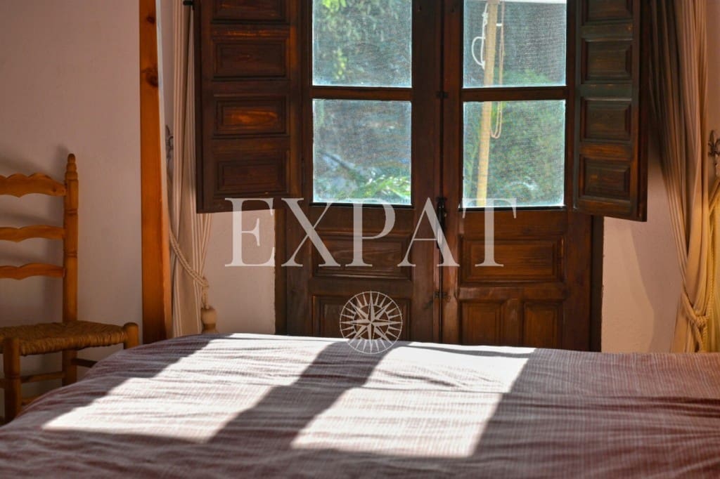 4 chambre Finca/Maison de Campagne à vendre à Alcaucin avec piscine - 575 000 € (Ref: 9300888)