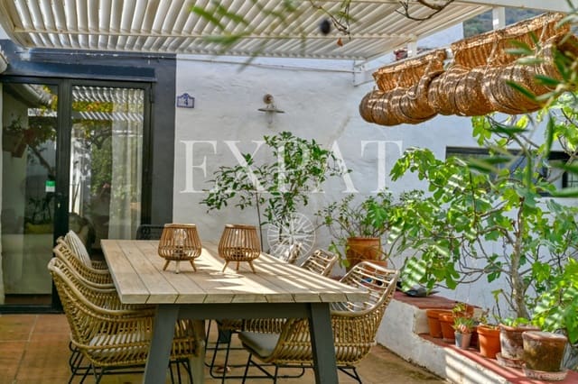 5 sypialnia Finka/Dom wiejski na sprzedaż w Arenas z basenem - 749 000 € (Ref: 9334571)