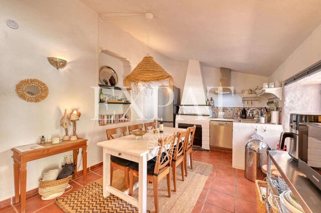 5 slaapkamer Finca/Landhuis te koop in Arenas met zwembad - € 749.000 (Ref: 9334571)