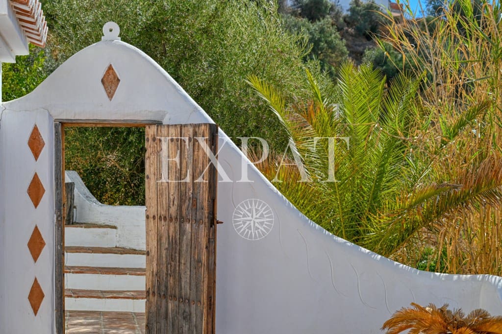 4 sovrum Finca/Hus på landet till salu i Sedella med pool - 350 000 € (Ref: 9334572)