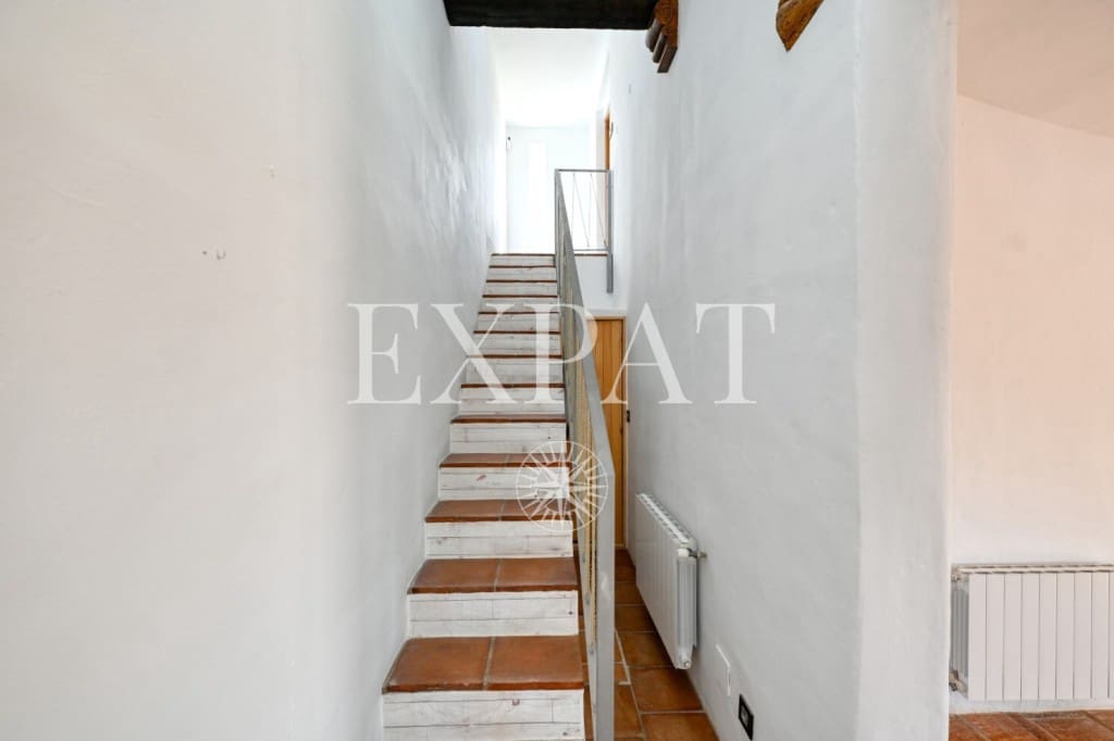 4 sovrum Finca/Hus på landet till salu i Sedella med pool - 350 000 € (Ref: 9334572)