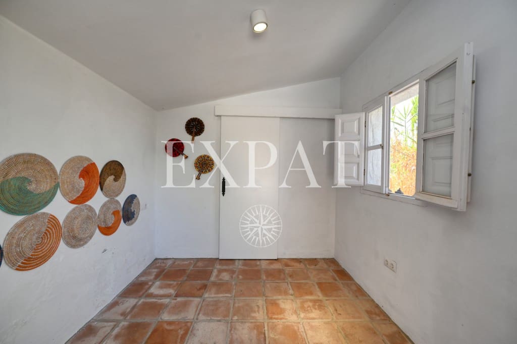 4 sovrum Finca/Hus på landet till salu i Sedella med pool - 350 000 € (Ref: 9334572)