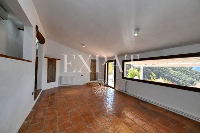 4 sovrum Finca/Hus på landet till salu i Sedella med pool - 350 000 € (Ref: 9334572)