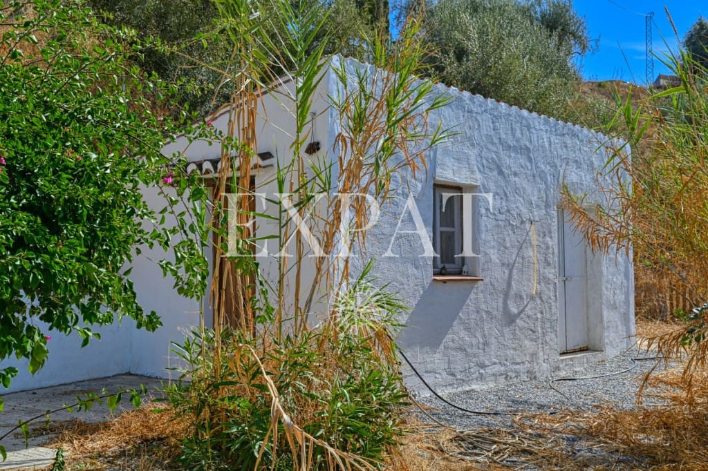 4 sovrum Finca/Hus på landet till salu i Sedella med pool - 350 000 € (Ref: 9334572)