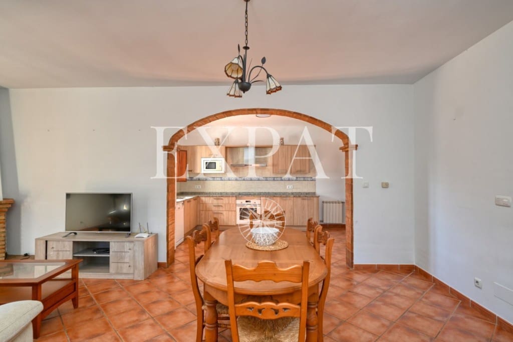 3 soveværelse Finca/Landehus til salg i Archez med swimmingpool - € 350.000 (Ref: 9342053)