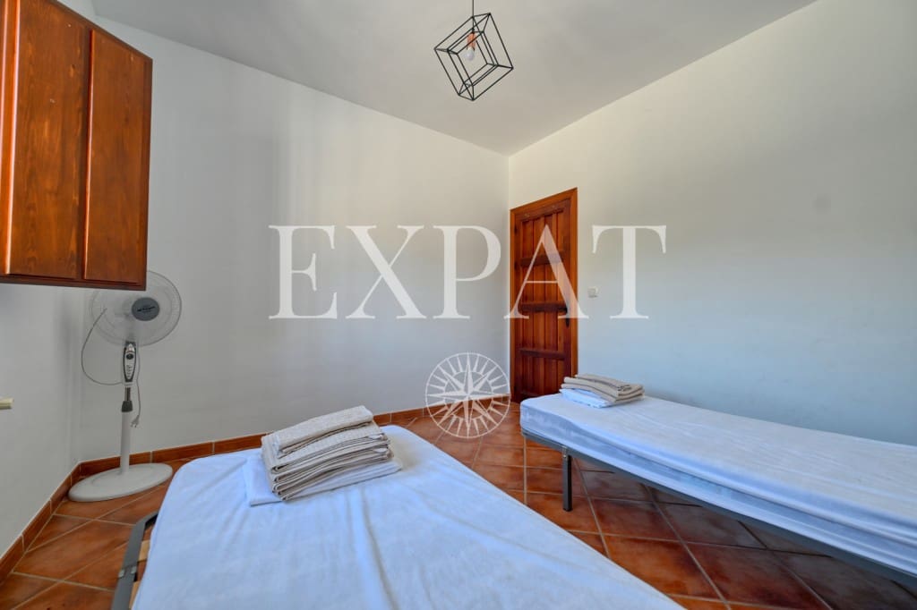 3 soveværelse Finca/Landehus til salg i Archez med swimmingpool - € 350.000 (Ref: 9342053)