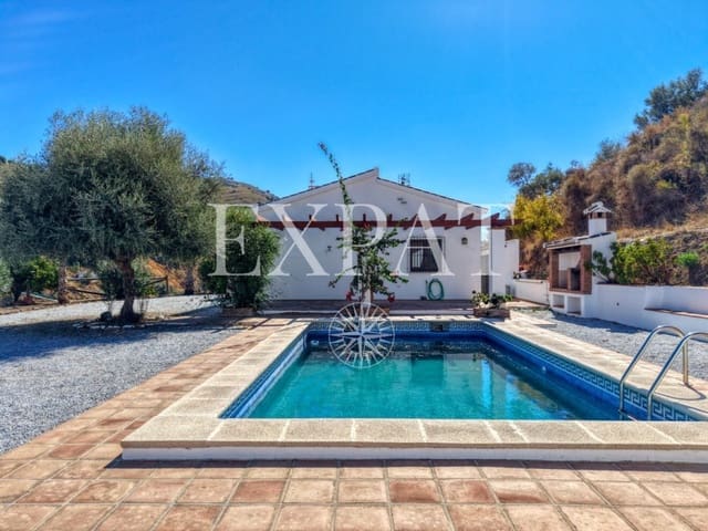 3 slaapkamer Finca/Landhuis te koop in Archez met zwembad - € 350.000 (Ref: 9342053)