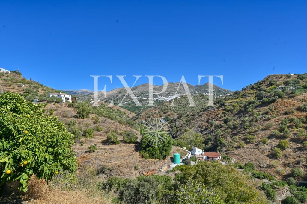 3 soveværelse Finca/Landehus til salg i Archez med swimmingpool - € 350.000 (Ref: 9342053)