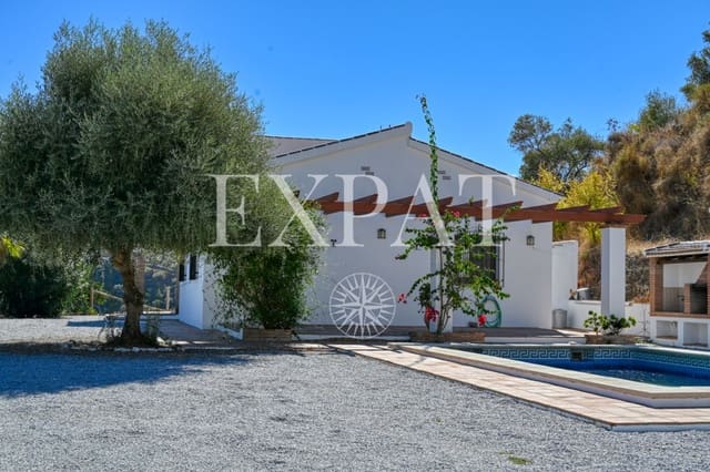 3 slaapkamer Finca/Landhuis te koop in Archez met zwembad - € 350.000 (Ref: 9342053)