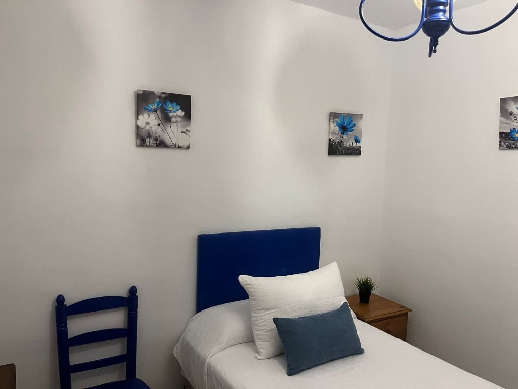 3 makuuhuone Omakotitalo vuokrattavana paikassa Corumbela - 650 € (Ref: 9344384)