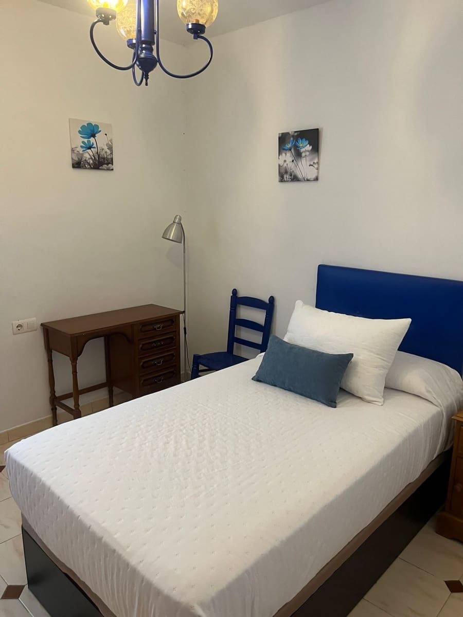 3 makuuhuone Omakotitalo vuokrattavana paikassa Corumbela - 650 € (Ref: 9344384)