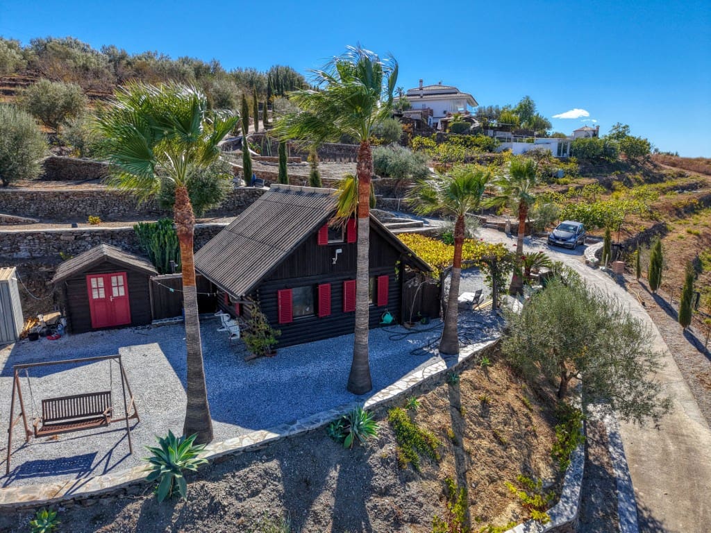 6 soveværelse Finca/Landehus til salg i Sayalonga med swimmingpool - € 890.000 (Ref: 9346892)