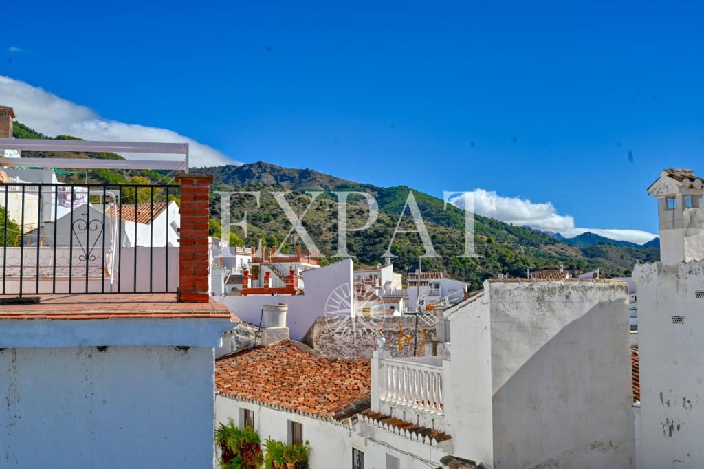 3 soveværelse Byhus til salg i Sedella - € 298.000 (Ref: 9346895)