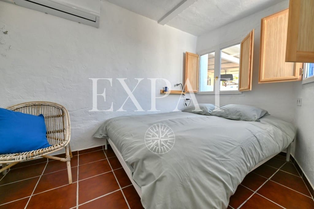 4 slaapkamer Finca/Landhuis te koop in Canillas de Aceituno met zwembad - € 340.000 (Ref: 9356687)