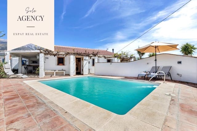 4 slaapkamer Finca/Landhuis te koop in Canillas de Aceituno met zwembad - € 340.000 (Ref: 9356687)