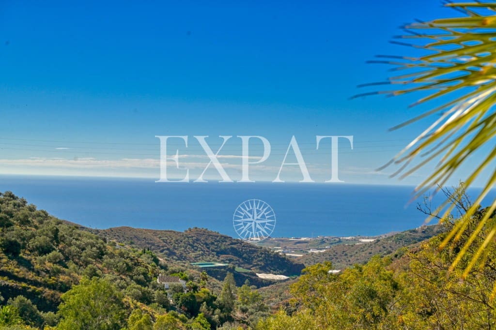 1 quarto Quinta/Casa Rural para venda em Sayalonga - 235 000 € (Ref: 9357086)