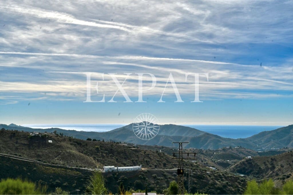 3 soverom Finca/Herregård til salgs i Sedella med svømmebasseng - € 398 000 (Ref: 9393885)