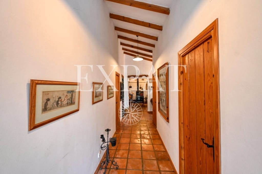 3 soverom Finca/Herregård til salgs i Sedella med svømmebasseng - € 398 000 (Ref: 9393885)