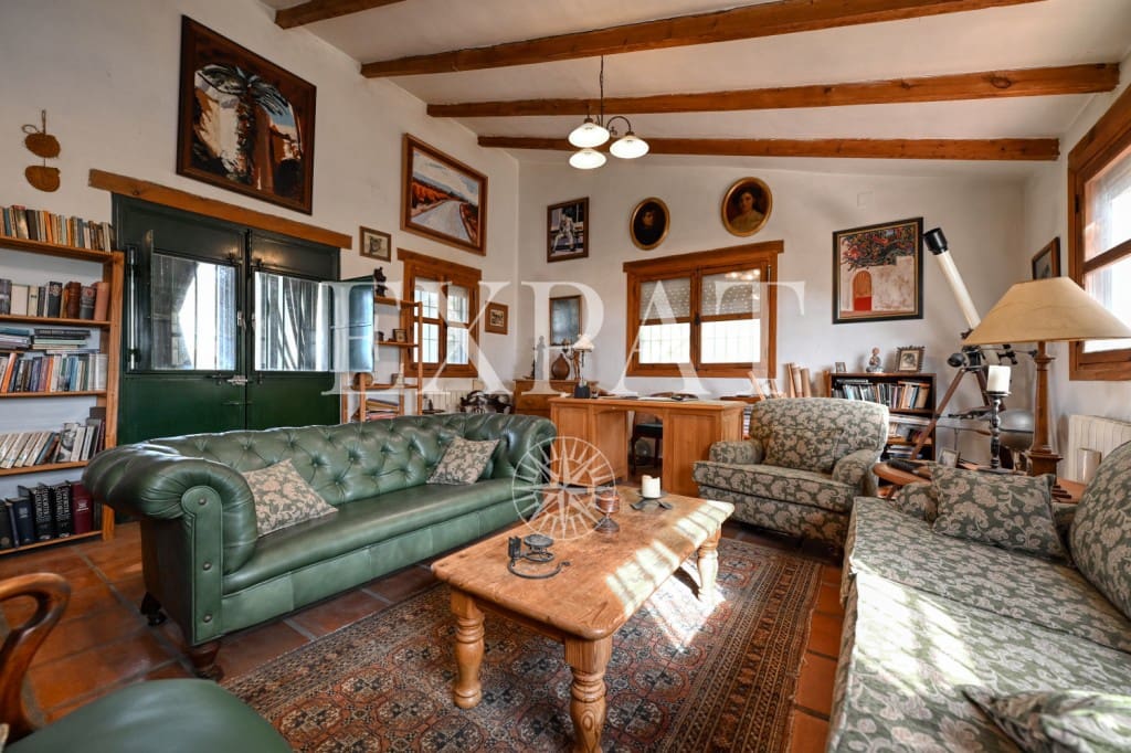 3 soverom Finca/Herregård til salgs i Sedella med svømmebasseng - € 398 000 (Ref: 9393885)