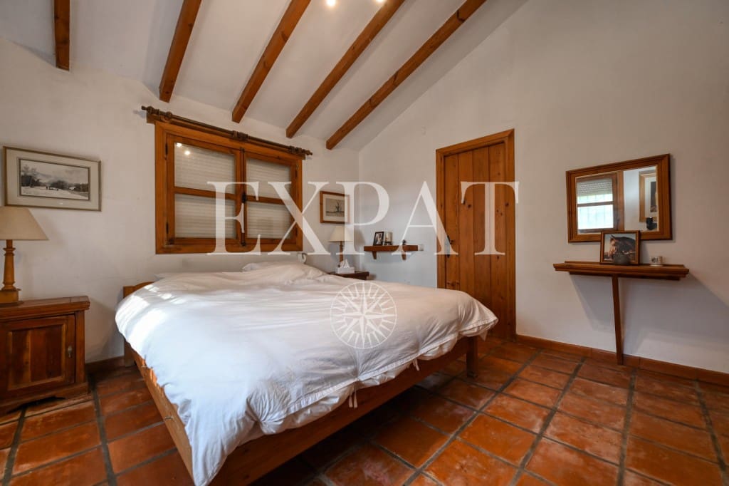 3 soverom Finca/Herregård til salgs i Sedella med svømmebasseng - € 398 000 (Ref: 9393885)