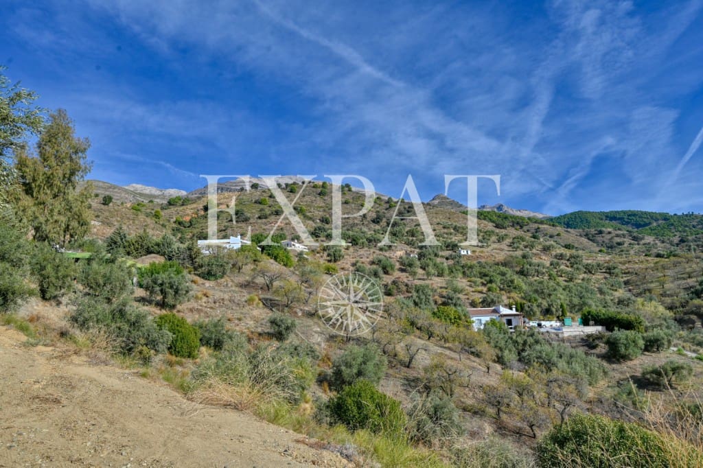 3 soverom Finca/Herregård til salgs i Sedella med svømmebasseng - € 398 000 (Ref: 9393885)