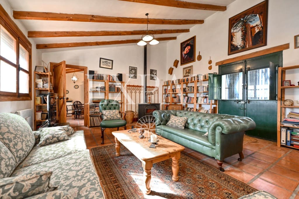 3 soverom Finca/Herregård til salgs i Sedella med svømmebasseng - € 398 000 (Ref: 9393885)