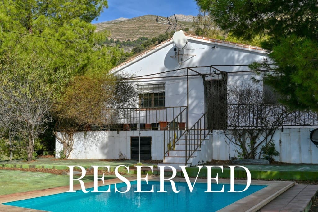 3 soveværelse Finca/Landehus til salg i Sedella med swimmingpool - € 398.000 (Ref: 9393885)