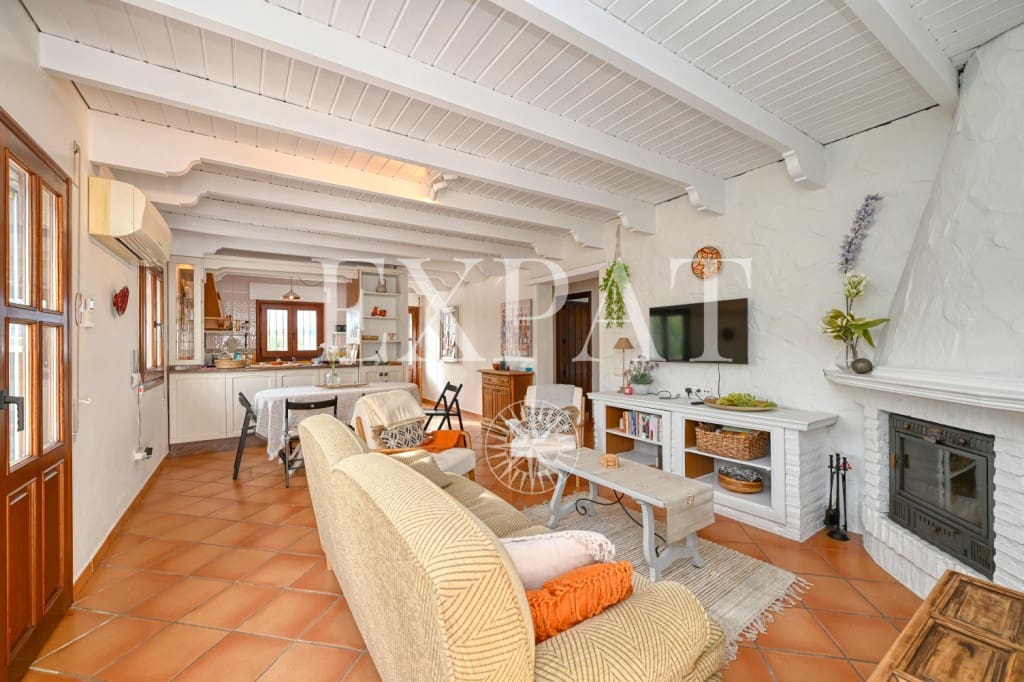 4 soveværelse Finca/Landehus til salg i Competa med swimmingpool - € 389.000 (Ref: 9415648)