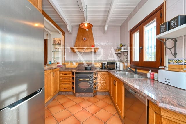 4 soveværelse Finca/Landehus til salg i Cómpeta med swimmingpool - € 389.000 (Ref: 9415648)