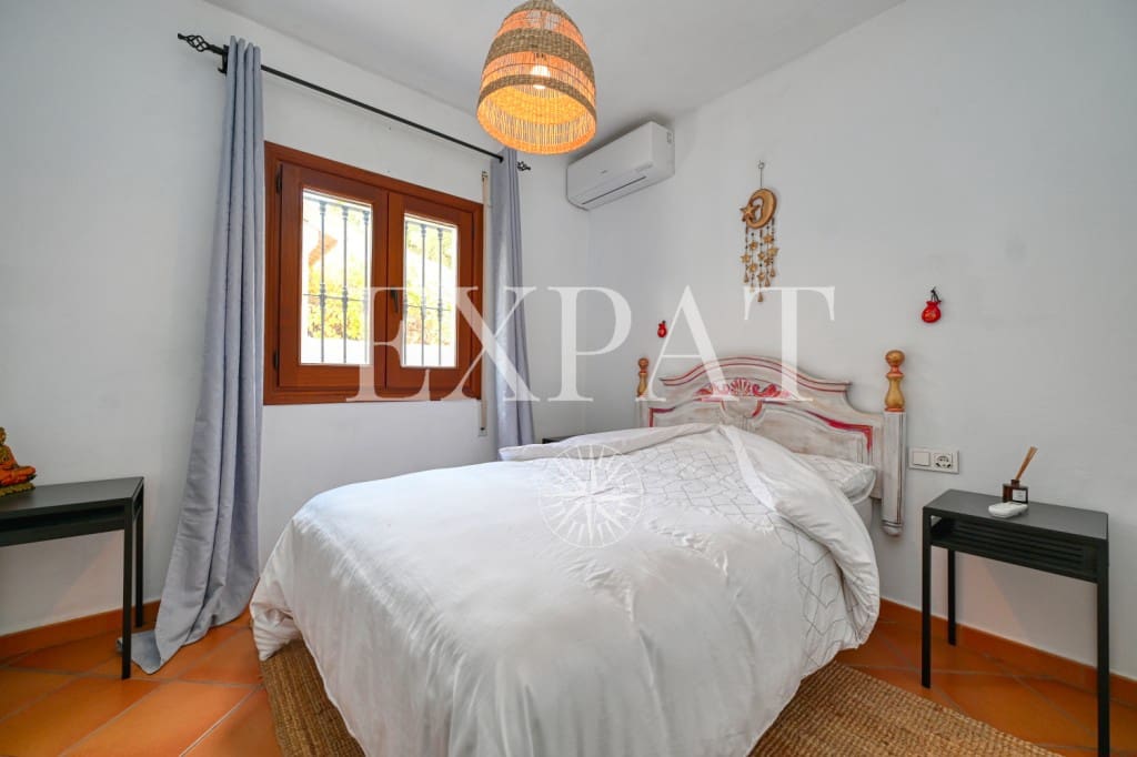 4 soveværelse Finca/Landehus til salg i Competa med swimmingpool - € 389.000 (Ref: 9415648)