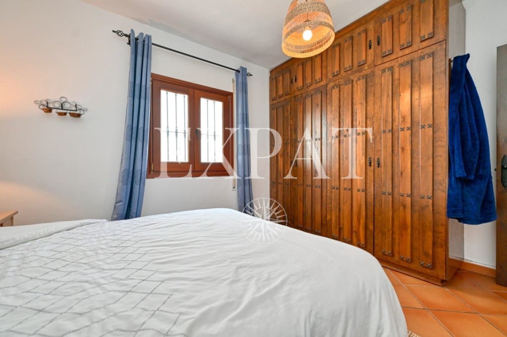 4 soveværelse Finca/Landehus til salg i Competa med swimmingpool - € 389.000 (Ref: 9415648)