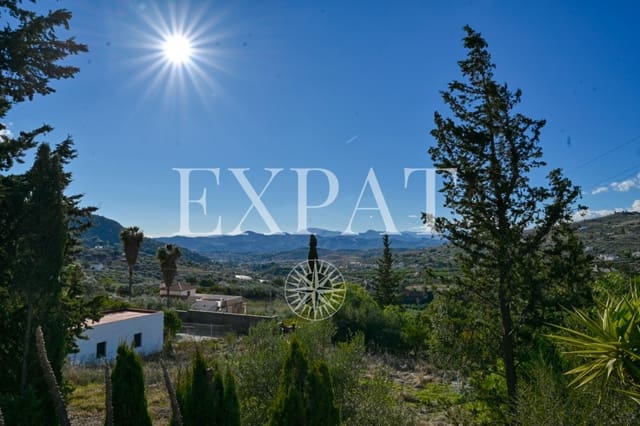 5 sovrum Finca/Hus på landet till salu i Alcaucín med pool - 459 000 € (Ref: 9421993)