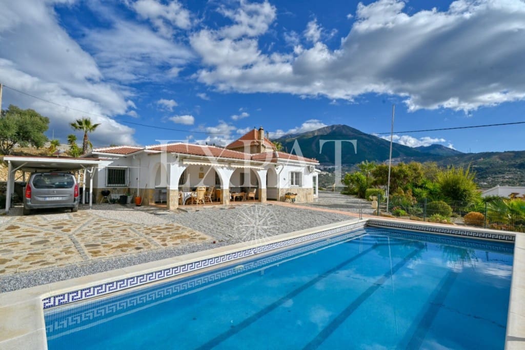 3 soveværelse Finca/Landehus til salg i Alcaucin med swimmingpool garage - € 397.500 (Ref: 9436888)