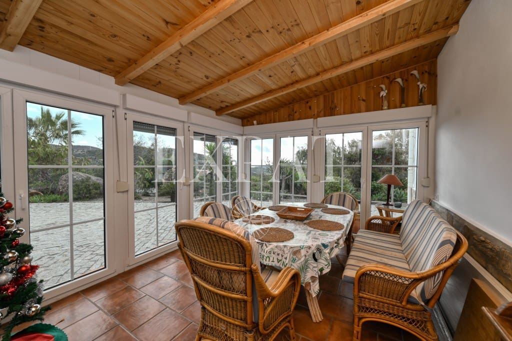 3 soveværelse Finca/Landehus til salg i Alcaucin med swimmingpool garage - € 397.500 (Ref: 9436888)