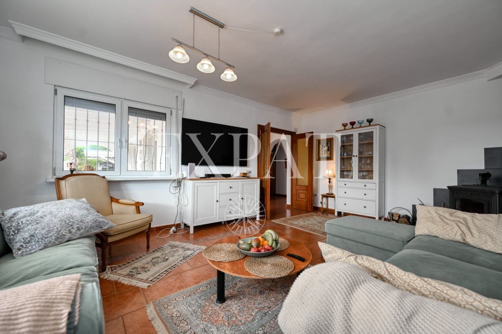 3 soveværelse Finca/Landehus til salg i Alcaucin med swimmingpool garage - € 397.500 (Ref: 9436888)