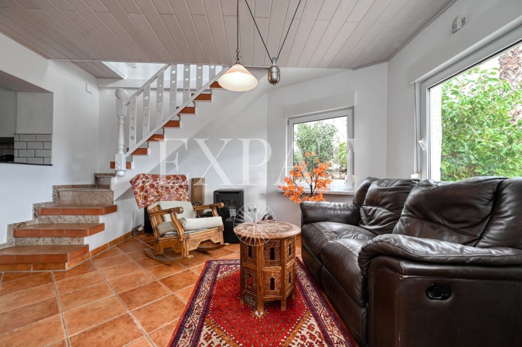 3 soveværelse Finca/Landehus til salg i Alcaucin med swimmingpool garage - € 397.500 (Ref: 9436888)