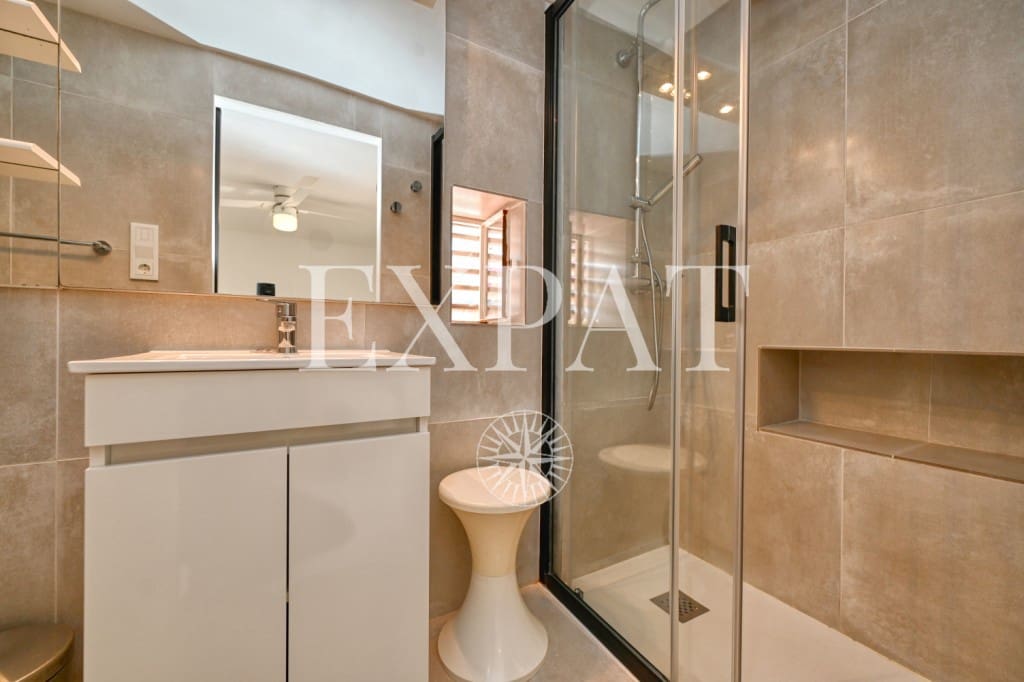 6 bedroom Finca/Country House for sale in Velez-Malaga with pool - € 749,000 (Ref: 9488655)