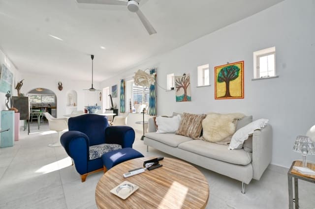 6 Zimmer Finca/Landgut zu verkaufen in Vélez-Málaga mit Pool - 749.000 € (Ref: 9488655)