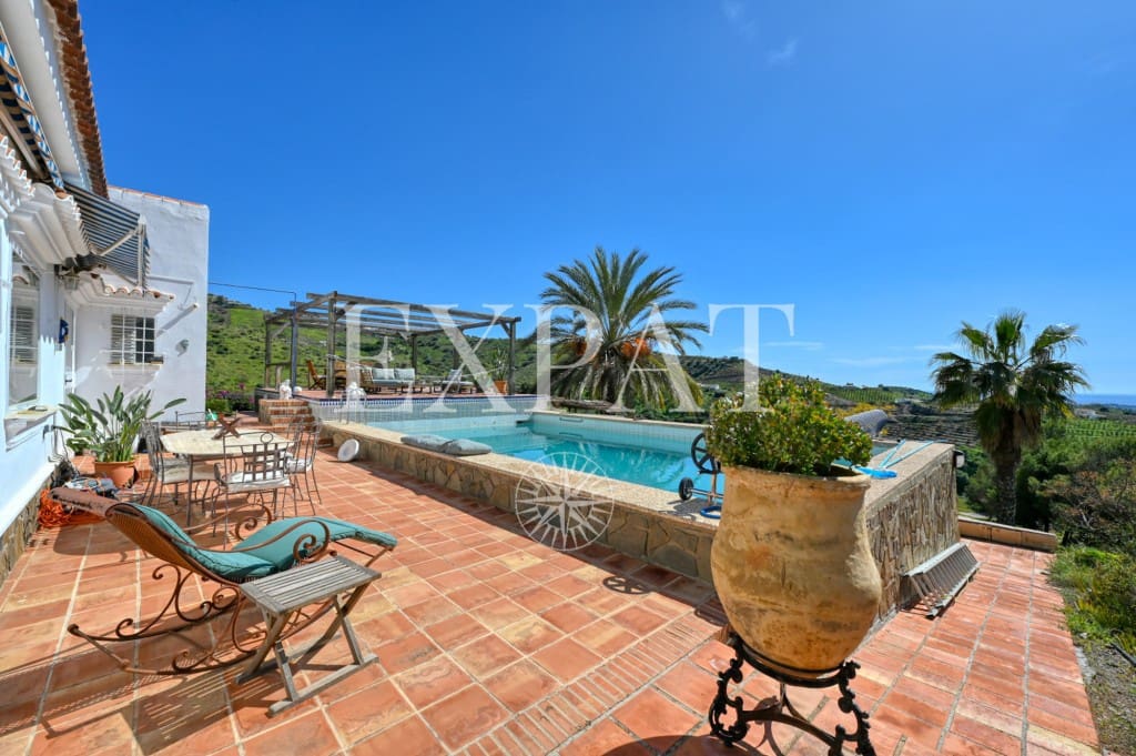 6 soverom Finca/Herregård til salgs i Arenas med svømmebasseng - € 749 000 (Ref: 9488655)