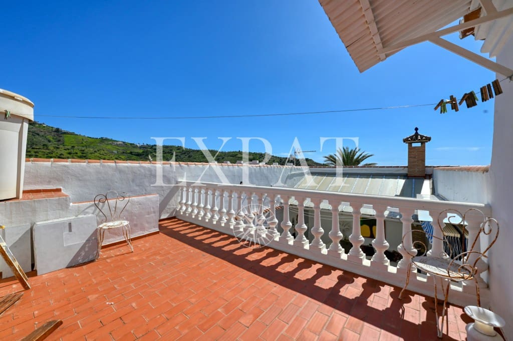 6 soverom Finca/Herregård til salgs i Arenas med svømmebasseng - € 749 000 (Ref: 9488655)