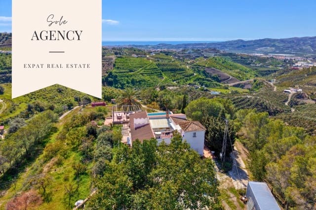 6 soveværelse Finca/Landehus til salg i Arenas med swimmingpool - € 749.000 (Ref: 9488655)