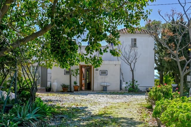 6 soveværelse Finca/Landehus til salg i Arenas med swimmingpool - € 749.000 (Ref: 9488655)