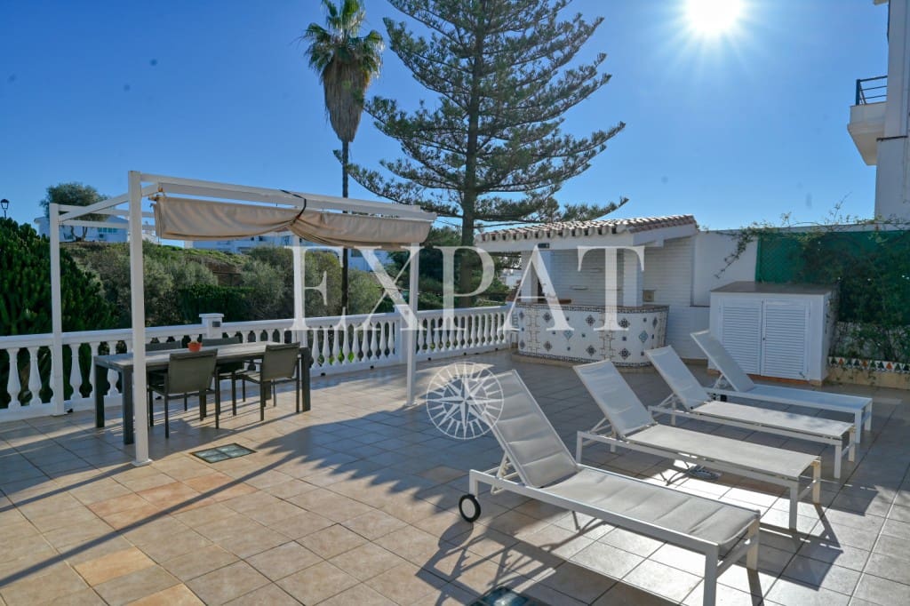5 bedroom Villa for sale in Torre de Benagalbon with pool garage - € 695,000 (Ref: 9494454)
