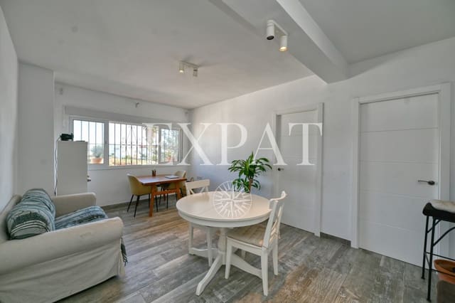 5 bedroom Villa for sale in Torre de Benagalbon, Rincón de la Victoria with pool garage - € 695,000 (Ref: 9494454)