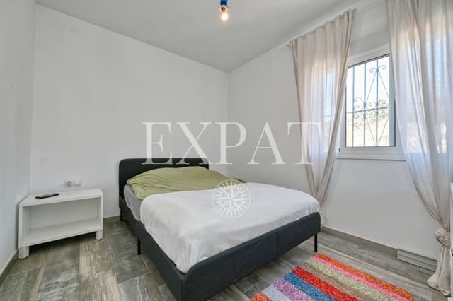 5 bedroom Villa for sale in Torre de Benagalbon, Rincón de la Victoria with pool garage - € 695,000 (Ref: 9494454)