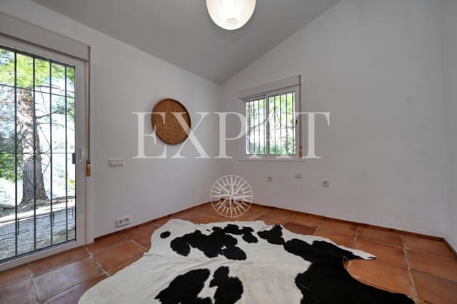 3 makuuhuone Maalaistalo myytävänä paikassa Sayalonga mukana uima-altaan - 475 000 € (Ref: 9494455)