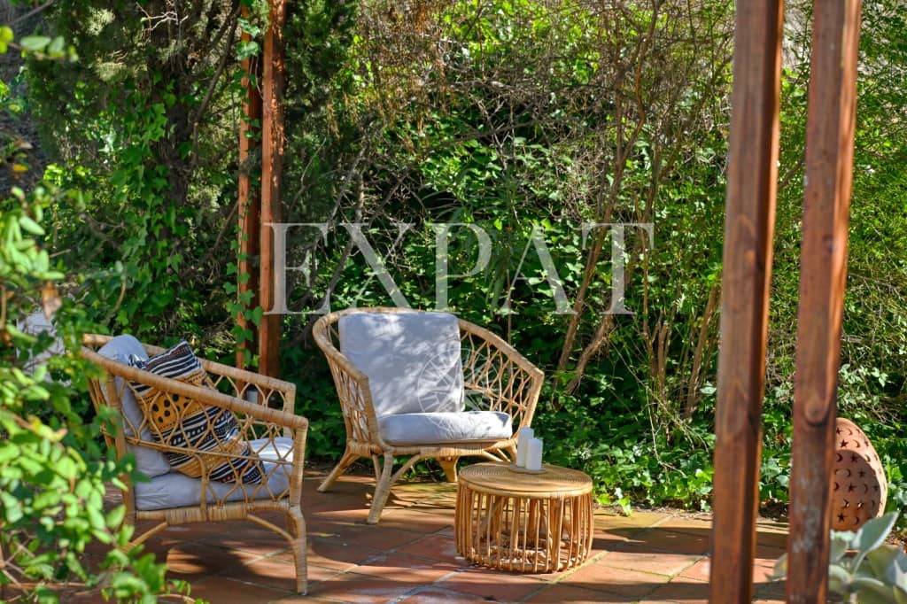 3 makuuhuone Maalaistalo myytävänä paikassa Sayalonga mukana uima-altaan - 475 000 € (Ref: 9494455)